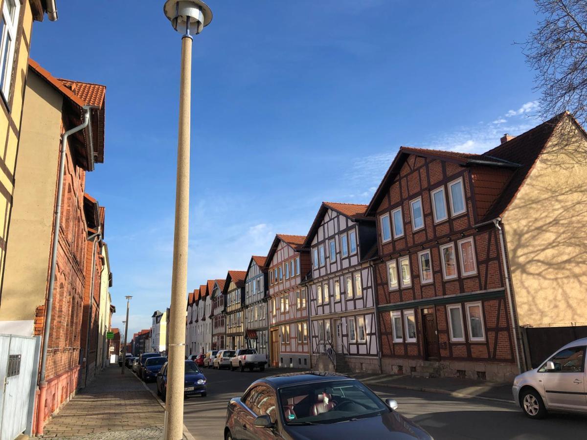 100Qm Ferienwohnung In Halberstadt, Dem Tor Zum Harz Exterior photo